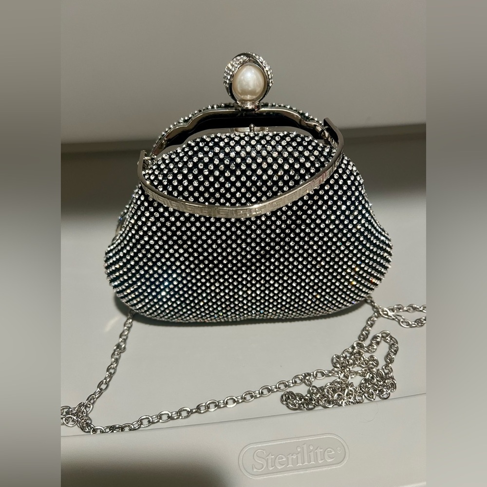 NWOT Esbeda Black Rhinestone/Pearl Clutch & Shoulder Handbag - Picture 4 of 6